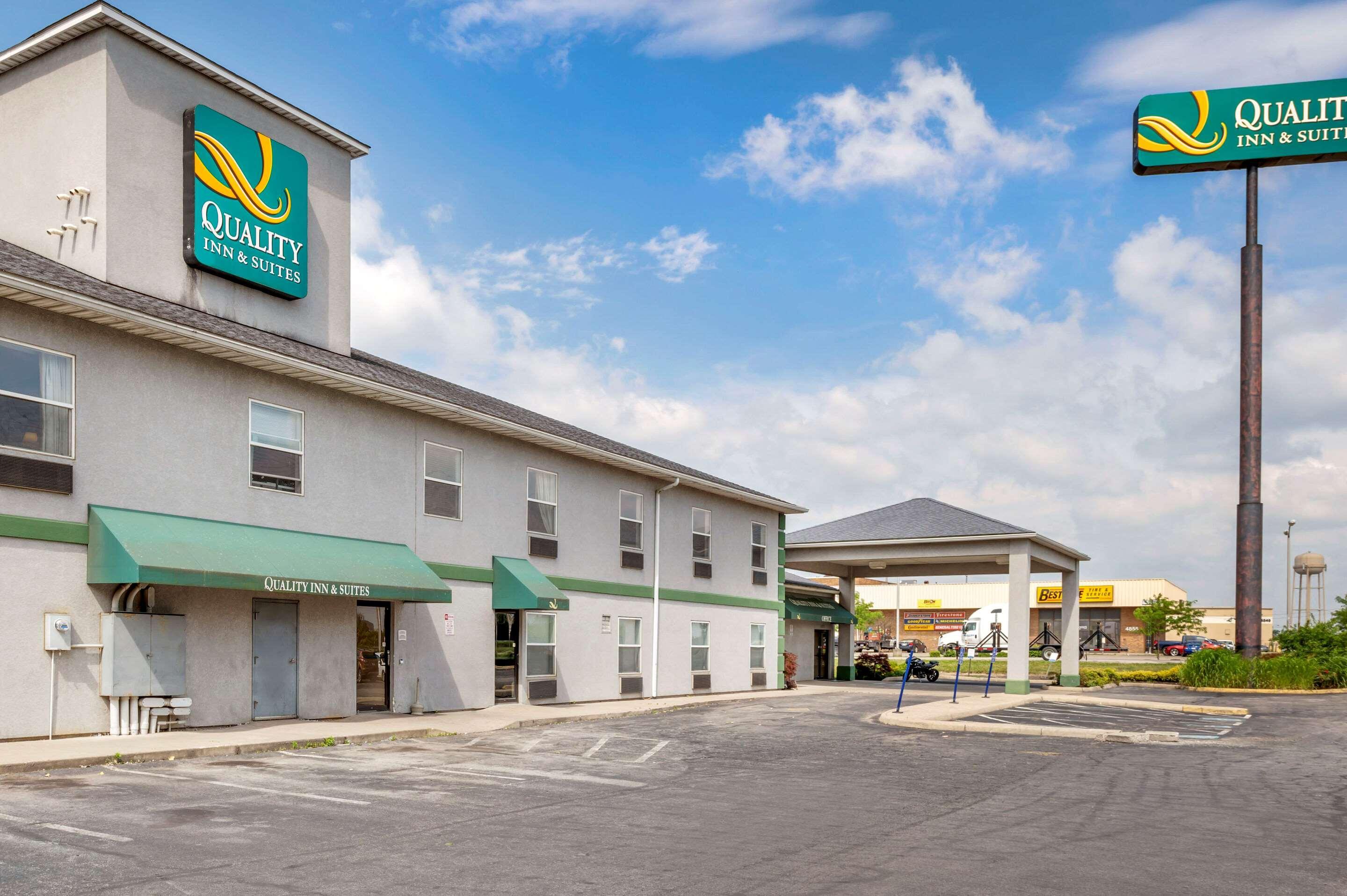 Quality Inn & Suites South-Obetz Exterior foto